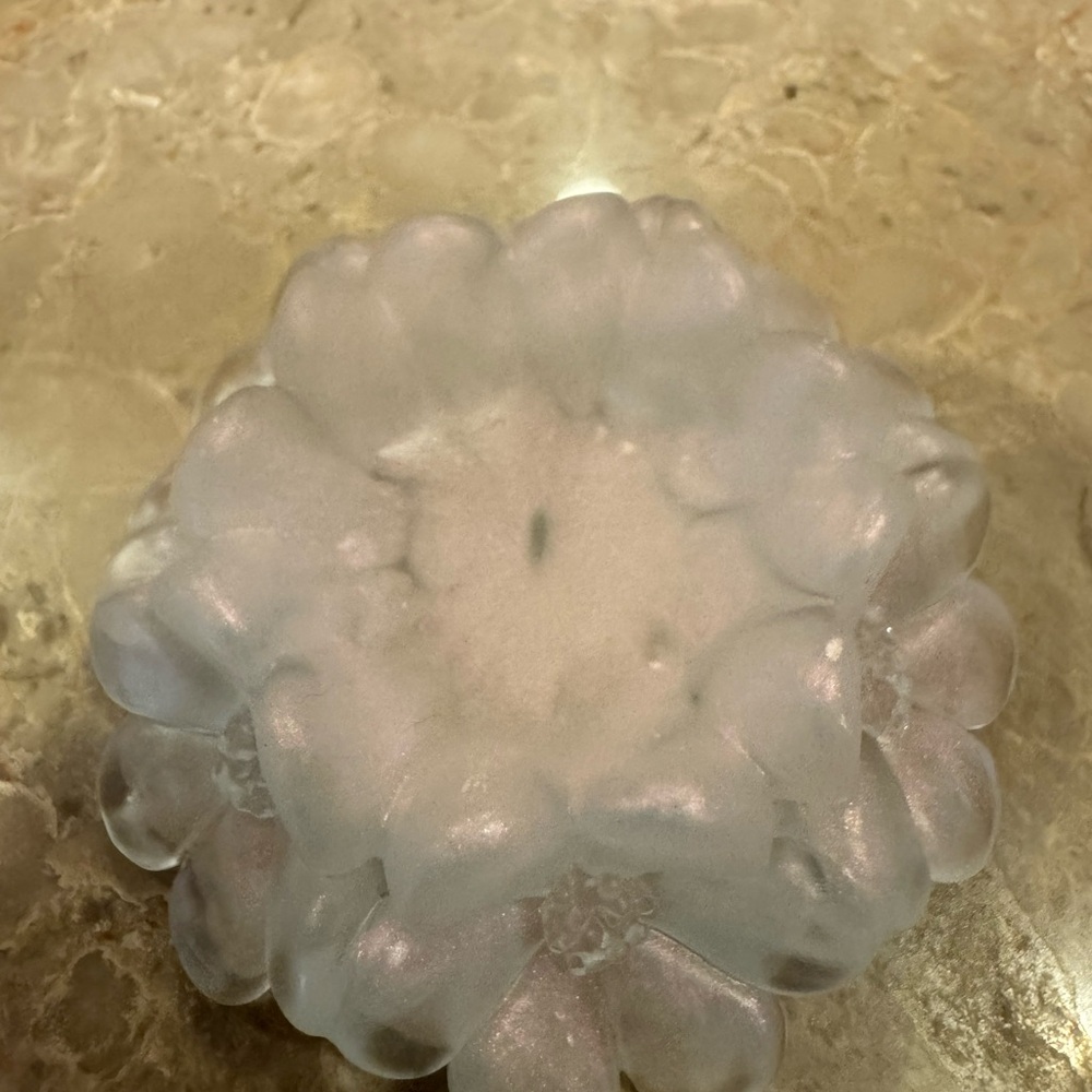 Iridescent White Resin Hand Made Crystal Sphere Stand for Home Accents